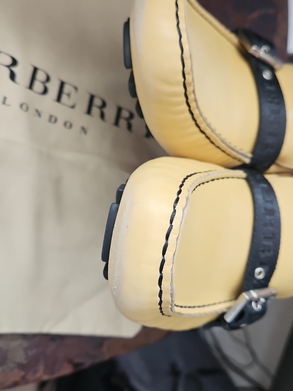 Burberry Loafers Shoes, Size 40/9.5. - Picture 16 of 16